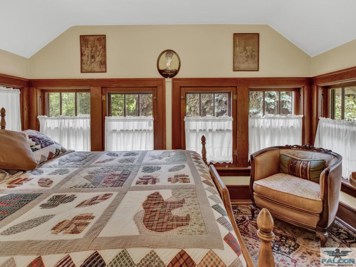 Robins Nest Bed & Breakfast 코디 외부 사진