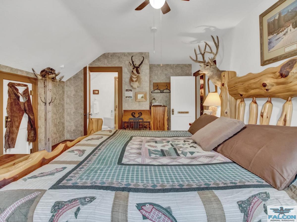 Robins Nest Bed & Breakfast 코디 외부 사진